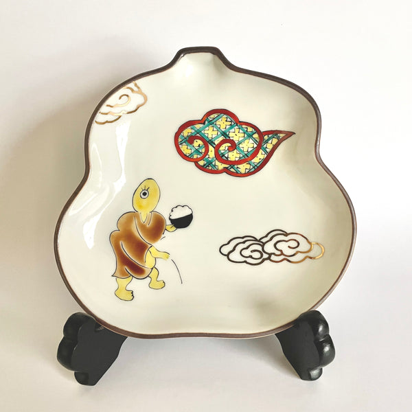 Japanese monster pattern plate (rice scoop monster)