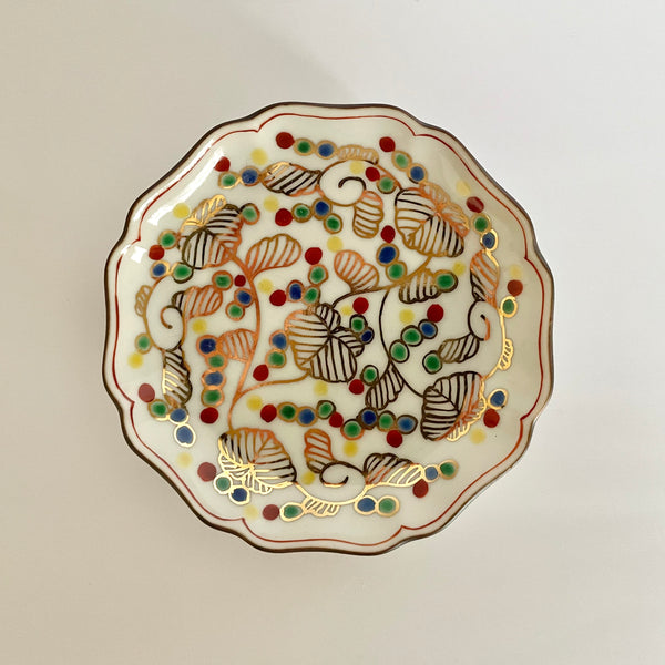 Golden leaves pattern small dish