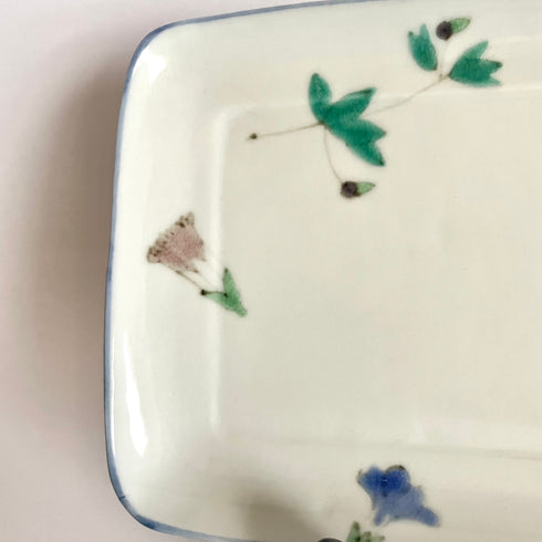 花模様長方皿