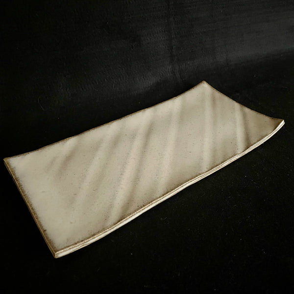 まだら唐津長皿