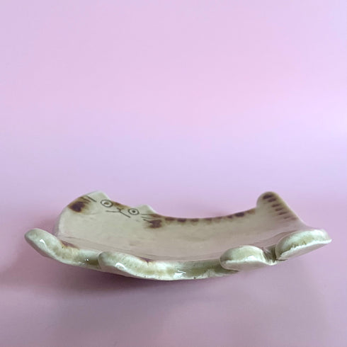 ねこ小皿(茶トラ)